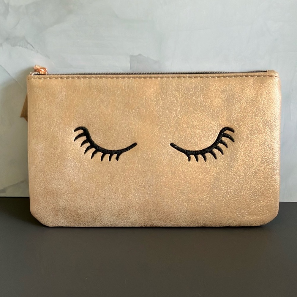 Stella and Dot Eyelash Metallic Pouch Rose Gold